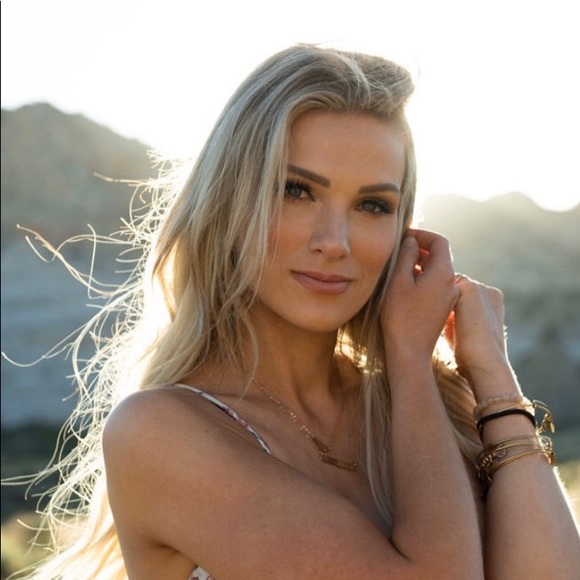 chantelystout